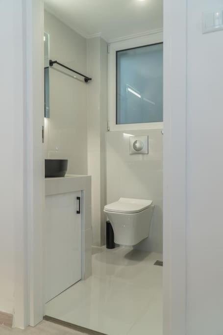 Syntagma Square, 60Sqm Platinum Suite 아테네 외부 사진