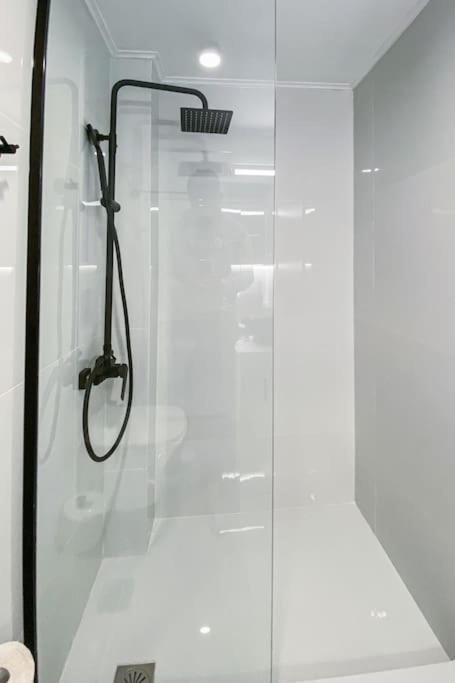 Syntagma Square, 60Sqm Platinum Suite 아테네 외부 사진