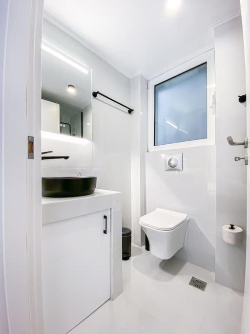 Syntagma Square, 60Sqm Platinum Suite 아테네 외부 사진